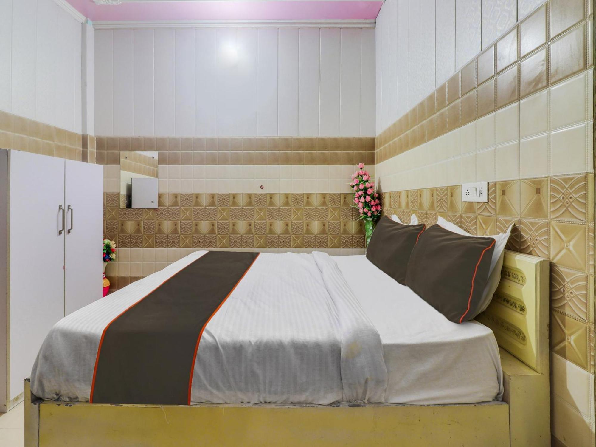 מלון Kashipur Collection O Paradise And Restaurant מראה חיצוני תמונה