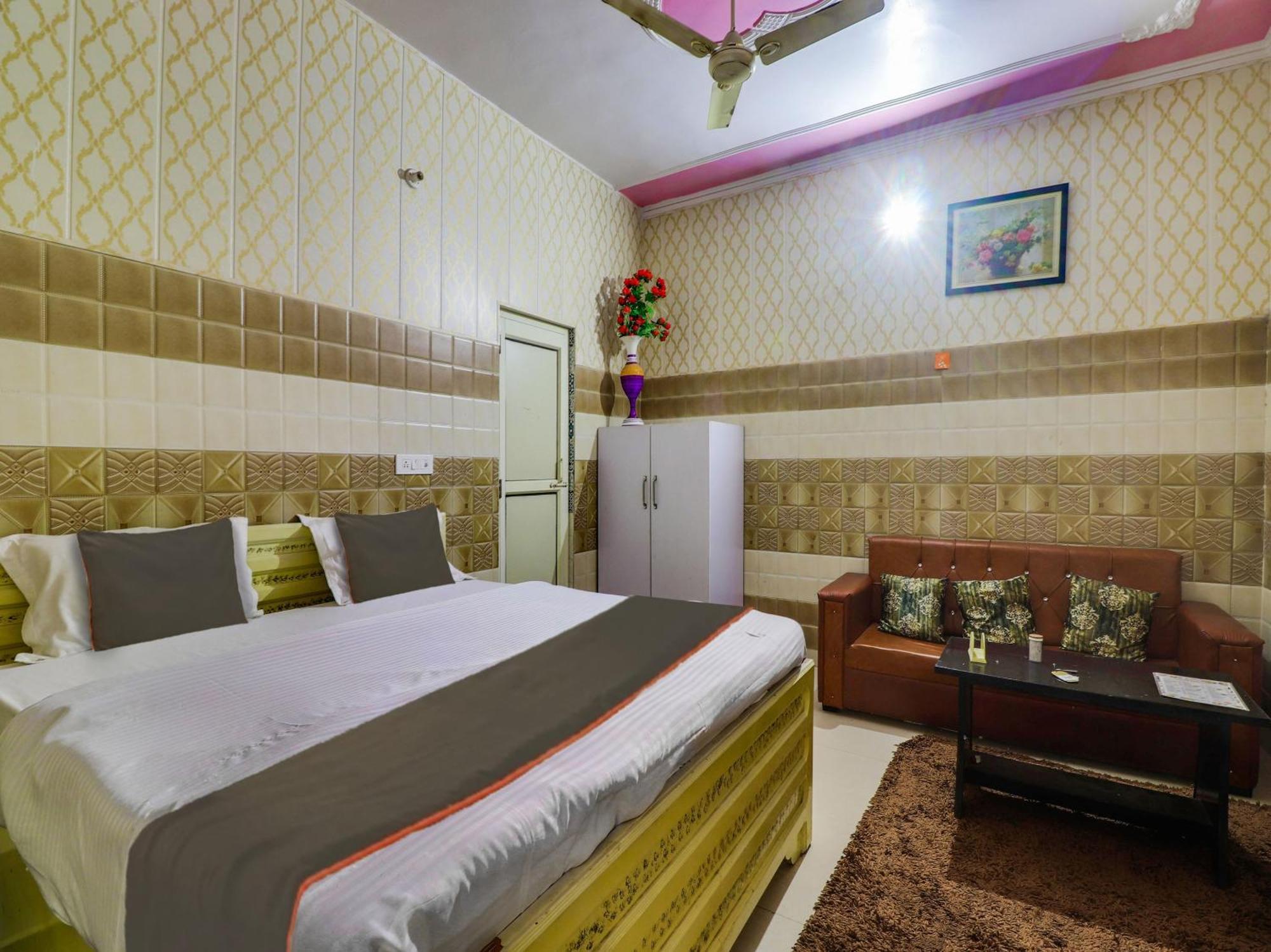 מלון Kashipur Collection O Paradise And Restaurant מראה חיצוני תמונה