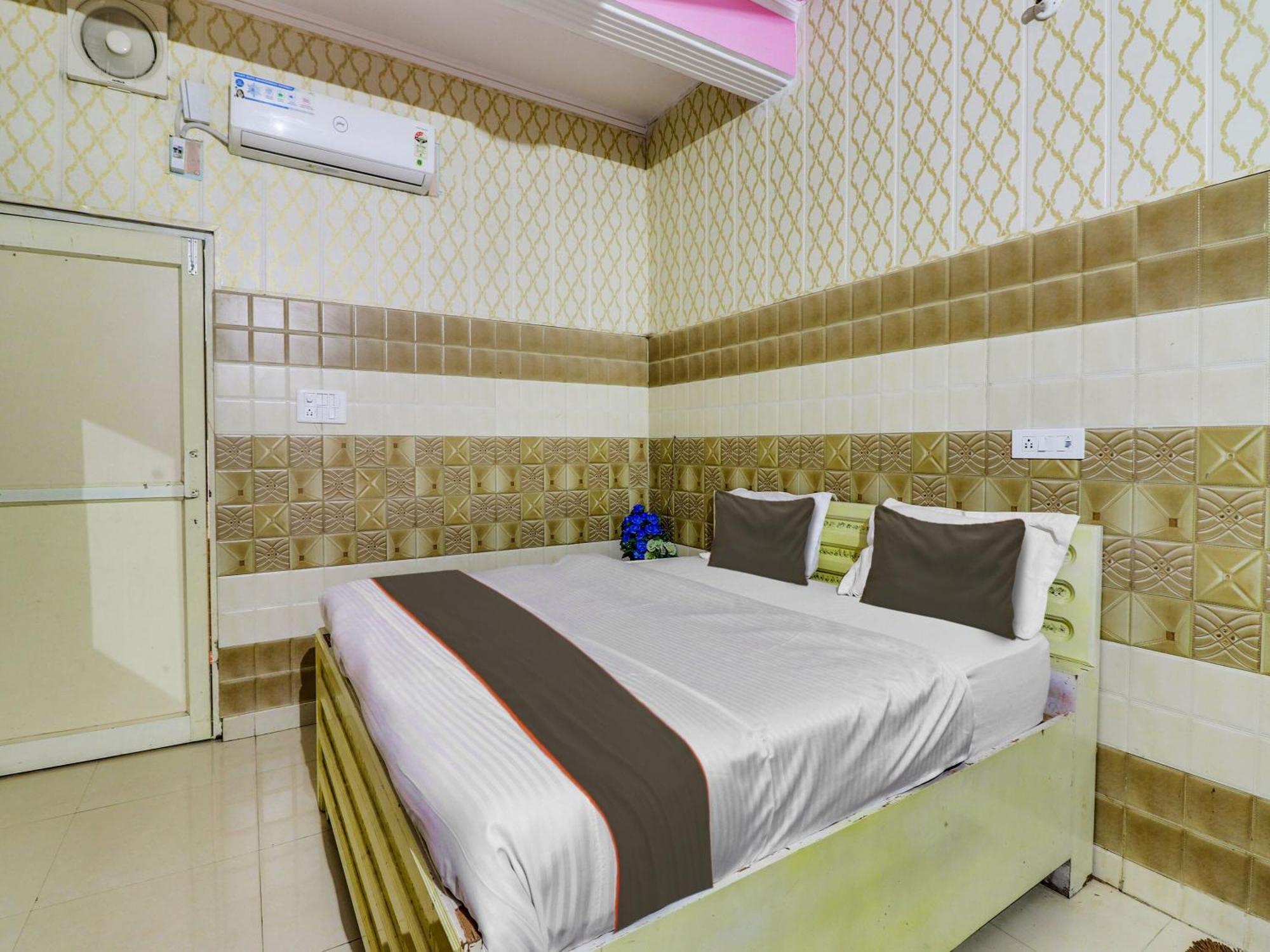 מלון Kashipur Collection O Paradise And Restaurant מראה חיצוני תמונה